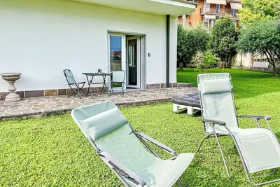 Image de Confortable appartement pour 4 personnes avec climatisation, Wifi, Tv, patio et parking