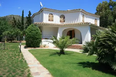 Image de Belle maison de vacances privée pour 6 personnes avec Tv, patio, vue panoramique et parking
