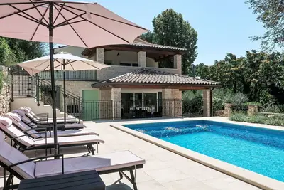 Image de Maison de vacances privée avec climatisation, Wifi, piscine privée, Tv, terrasse, parking