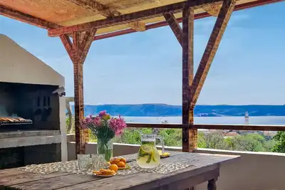 Image de Bel appartement pour 4 personnes avec climatisation, Wifi, bain à remous, Tv, terrasse et parking