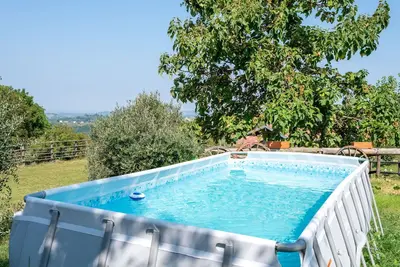 Image de Belle maison de vacances privée avec Wifi, piscine privée, Tv, terrasse, vue panoramique, parking