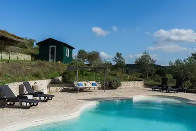 Image de Belle maison de vacances privée avec bain à remous, climatisation, piscine, Wifi, Tv, parking