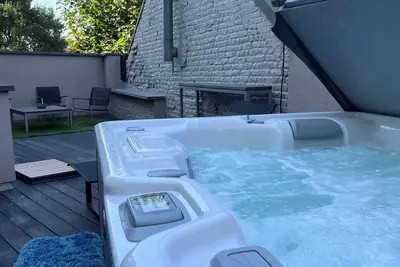 Image de Homerez - Maison cosy Ă Vilvoorde avec jacuzzi et spa