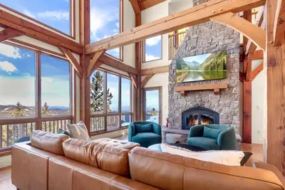 Image de Mountain Retreat I Sleeps 10 I Pool Table I Arcade