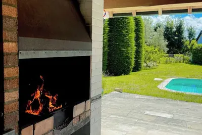 Villa Nestor - Villa met Verwarmd Buitenzwembad