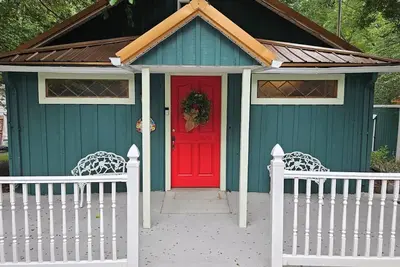 Image de Miss Patti’s and Bill’s former home located within walking to Patti’s Settlement