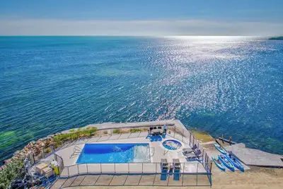Image de Key Largo luxurious coastal Retreat endless views Pets Ok