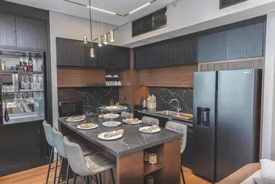 Image de Luxury 2 Bedroom Apartment - Creek Harbour