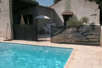 Image de maison avec caractère au calme