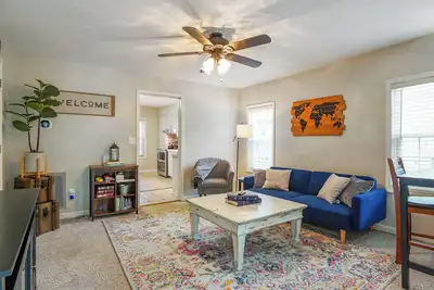 Image de Cozy Columbiana Cottage!