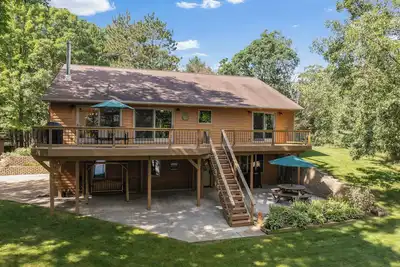 Image de New Dog Friendly Lakefront With Acreage