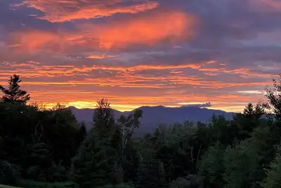 Image de Alpine Overlook - A Contemporary Mountain Getaway in Stowe