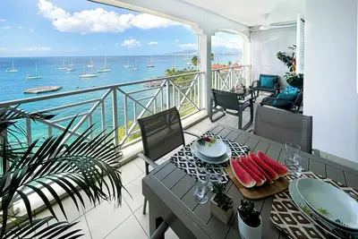 Image de Apartment  Bleu Lagoon avec vue splendide sur la mer, 100m de la plage.