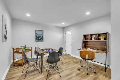 Image de Beautiful Modern Home with Ocean View in Daly City