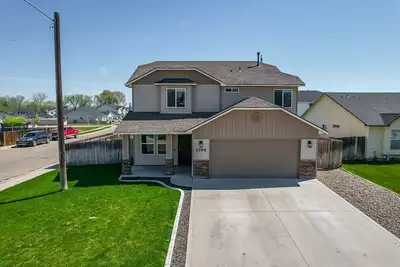 Image de Insurance displacement, Work Crews, 4 bedroom Nampa 83686