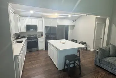 Image de Charming newly remodeled 3-bedroom house by Lake Conroe -family and pet friendly