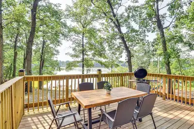 Image de Three Rivers Cottage w/ Private Dock & Fire Pit!
