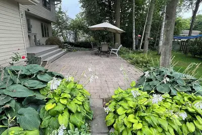Image de 3-bedroom house in enchanting Green Bay, 5 min drive to Lambeau.