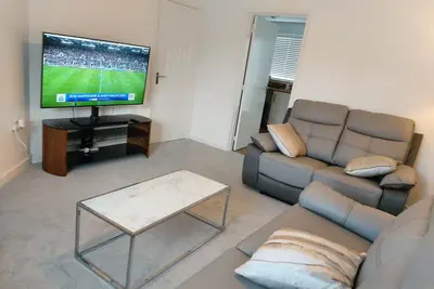 Image de Modern 3 Bed House with Free Private Parking Rugby