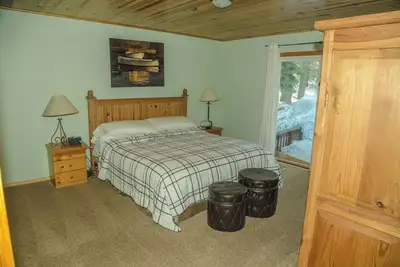 Image de Cozy 3 Bedroom home in Tahoe Donner.