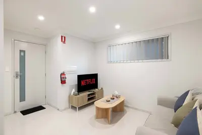 Image de 1 Bdr Apt! Gst Credits! Kitchen! Parking! 335af1