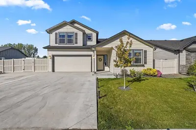 Image de 5 bedroom - Caldwell 83605, Relocations, Work Crews, Family