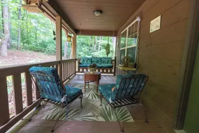Image de Cozy Blairsville Cabin