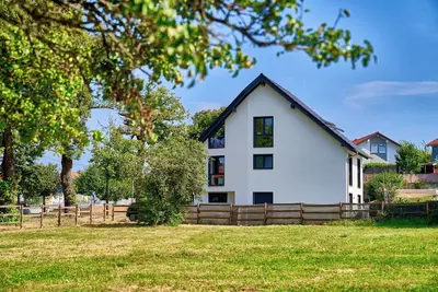 Image de New Bright Modern House