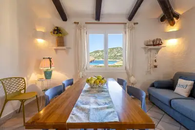 Image de Confortable appartement pour 7 personnes avec climatisation, Wifi, Tv et balcon