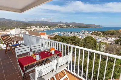 Image de Agréable appartement pour 4 personnes avec Tv, terrasse et parking