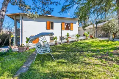 Image de Magnifique maison de vacances privée pour 4 personnes avec Wifi, patio, animaux admis et parking
