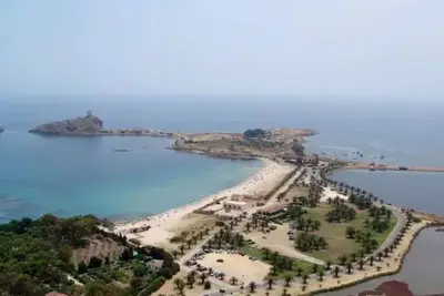 Confortable appartement dans une maison de vacances avec Wifi, climatisation, Tv, patio et parking