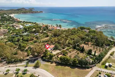 Agréable appartement dans une maison de vacances avec climatisation, Wifi, Tv, patio et parking
