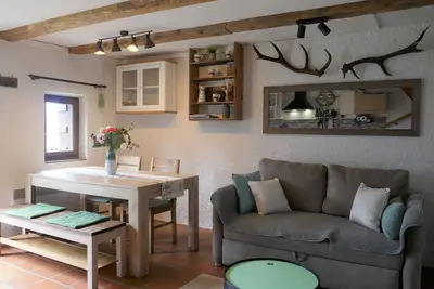 Image de Belle maison de vacances privée pour 4 personnes avec Wifi, patio et parking