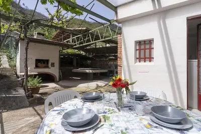 Image de Belle maison de vacances privée avec Wifi, Tv, terrasse, animaux admis, vue panoramique, parking