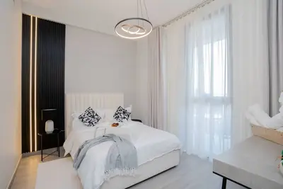 Image de Contemporary 1br with Relaxing Views in Noor 1