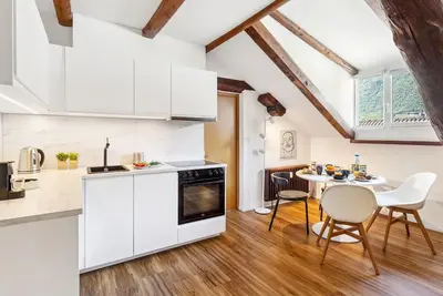 Image de Confortable appartement pour 4 personnes avec Wifi, climatisation, Tv et animaux admis