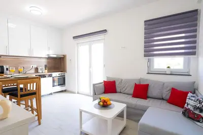Image de Confortable appartement pour 5 personnes avec climatisation, Wifi, Tv et balcon