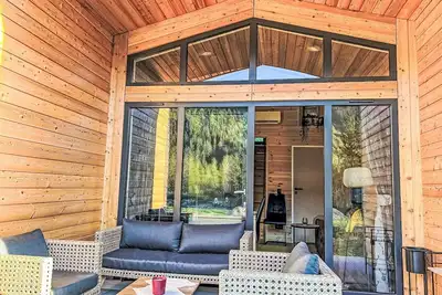 Image de Appartement dans une maison de vacances avec climatisation, Tv, terrasse, animaux admis, parking