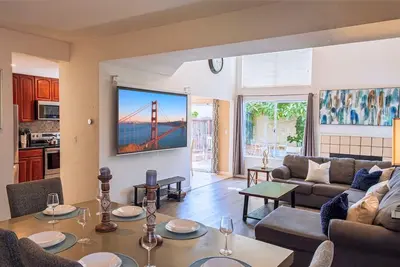 Image de New4BR! Spacious house Mins to Meta, San Mateo