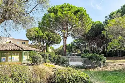 Image de Confortable appartement pour 4 personnes avec piscine, Wifi, Tv, balcon et parking