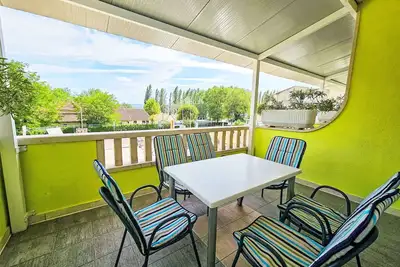 Image de Bel appartement pour 6 personnes avec climatisation, Wifi, Tv, balcon et animaux admis