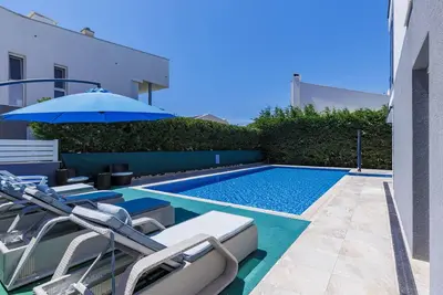 Image de Maison de vacances privée avec Wifi, climatisation, piscine privée, Tv, terrasse, animaux admis