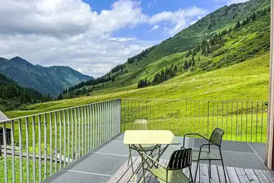 Image de Joli appartement pour 8 personnes avec Wifi, Tv, terrasse, animaux admis et parking