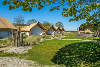 Image de Merveilleuse maison de vacances privée pour 10 personnes avec Wifi, Tv, terrasse et parking