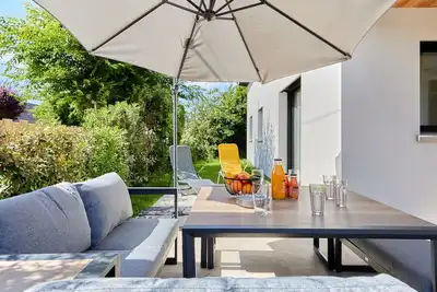 Image de Belle maison de vacances privée pour 6 personnes avec Wifi, Tv, terrasse, animaux admis et parking