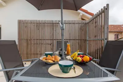 Image de Bel appartement pour 4 personnes avec Wifi, Tv, terrasse et parking
