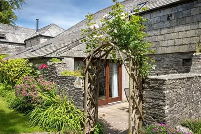 Image de Magnifique maison de vacances privée avec bain à remous, Wifi, patio, animaux admis et parking