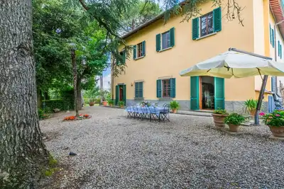Image de Belle maison de vacances privée avec Wifi, bain à remous, Tv, patio, vue panoramique et parking