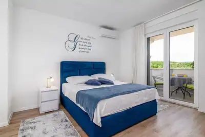 Image de Confortable appartement avec Wifi, climatisation, Tv, terrasse, animaux admis et parking